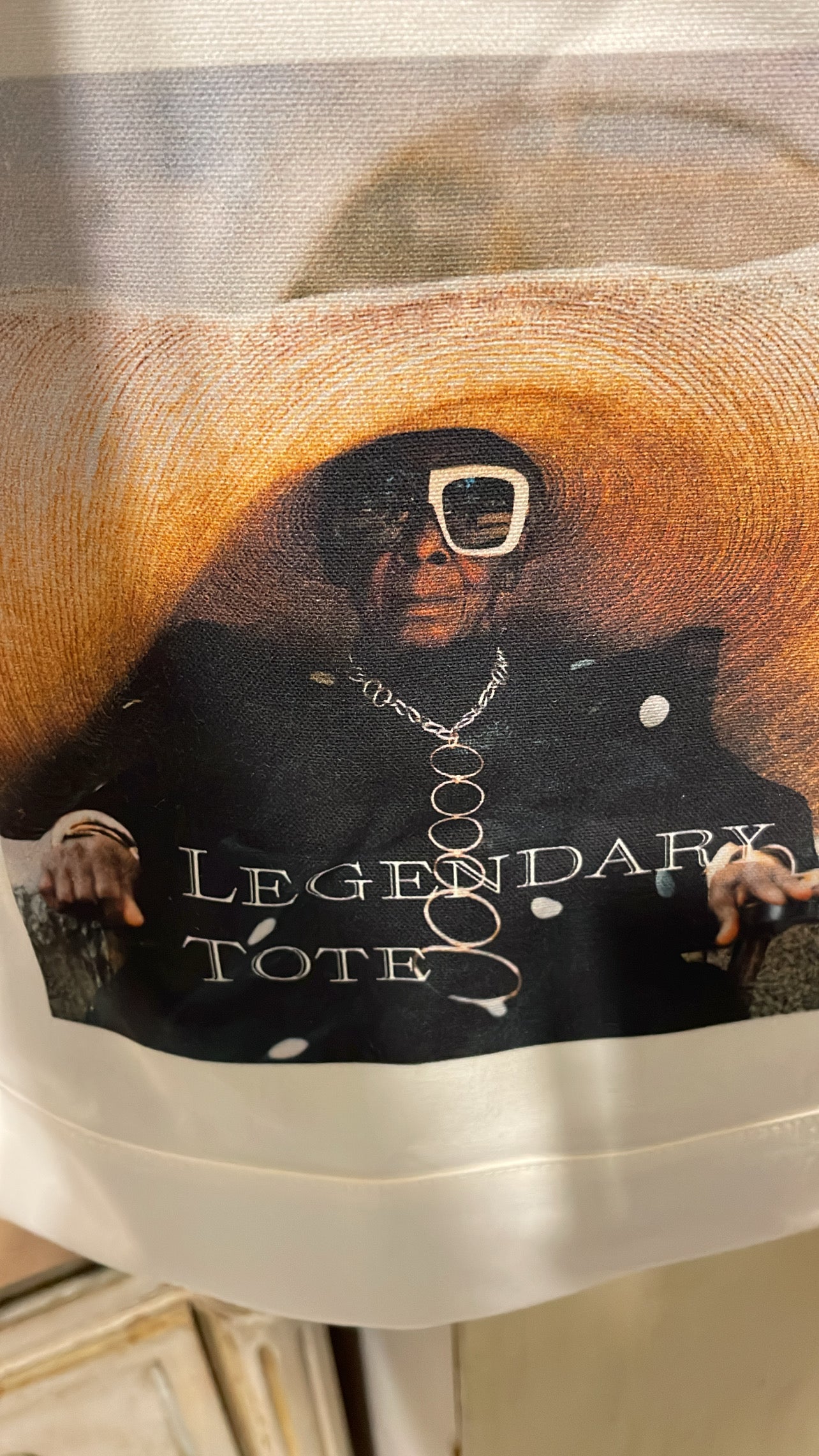 LEGENDARY TOTE 2