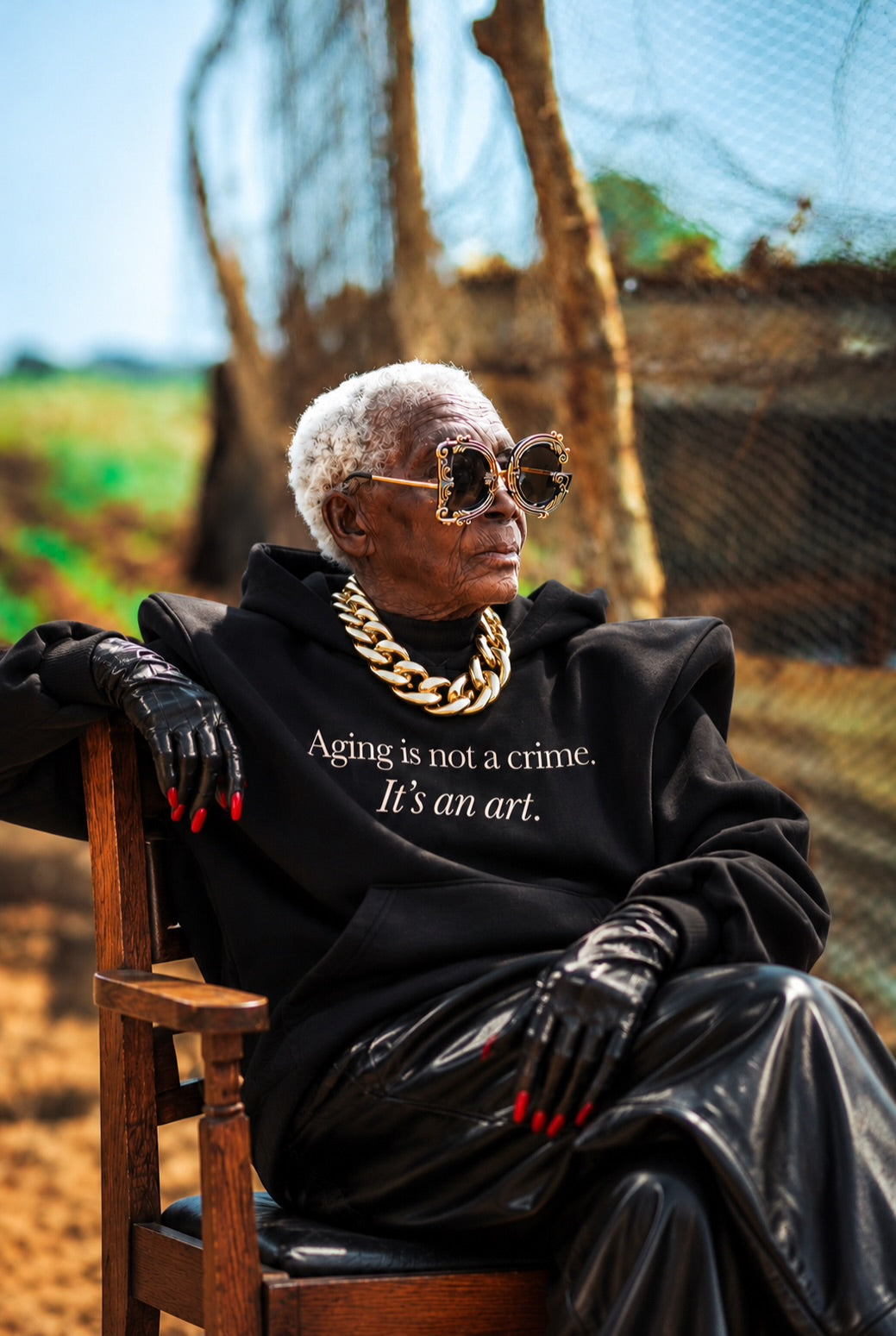 THE ART OF AGING HOODIE’S