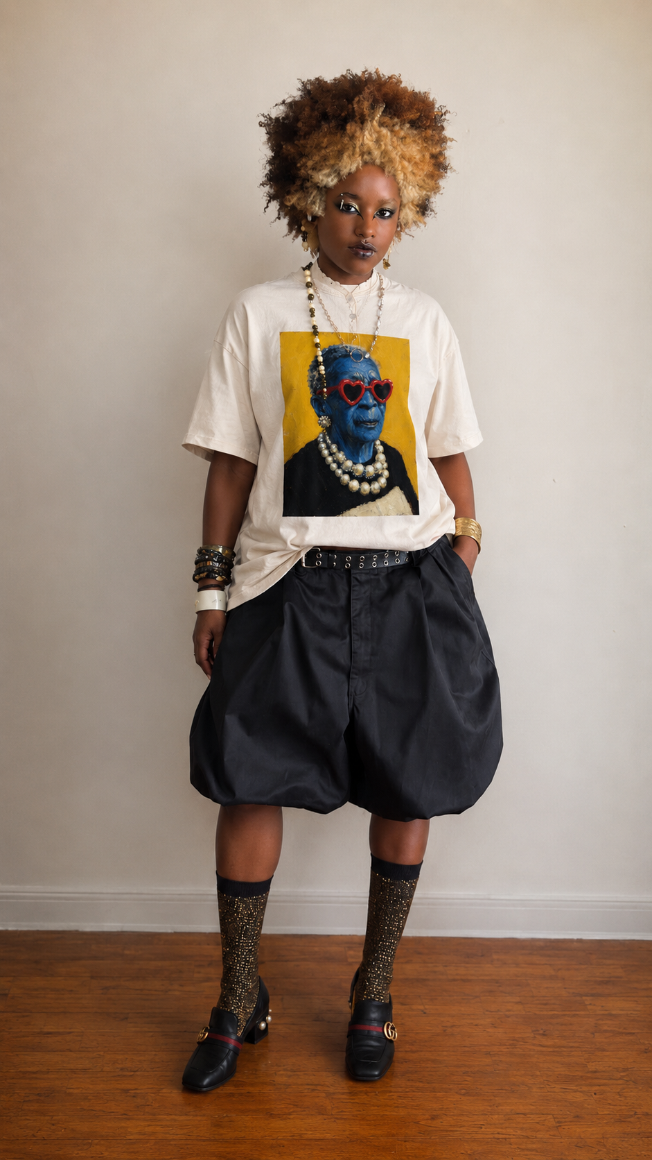 BLUE GLAMMA PORTRAIT TEE